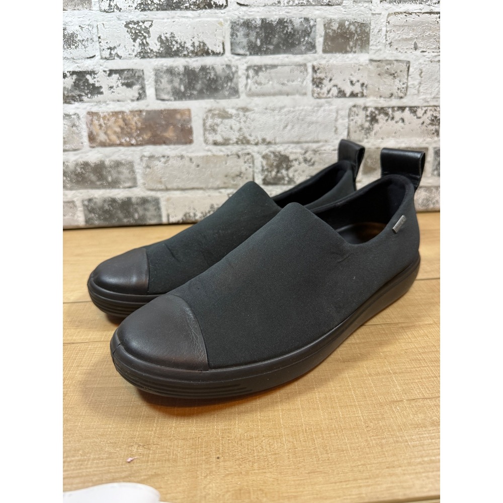 ECCO Gore-Tex Black Slip On Shoes Women Size 7 EU 38